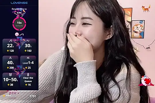  LLisa  online show from 27, 2, 2025