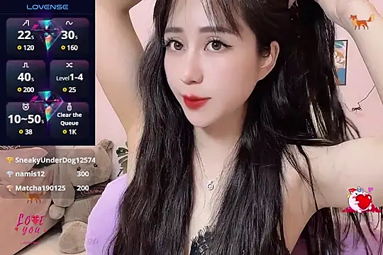  LLisa  online show from 1, 3, 2025