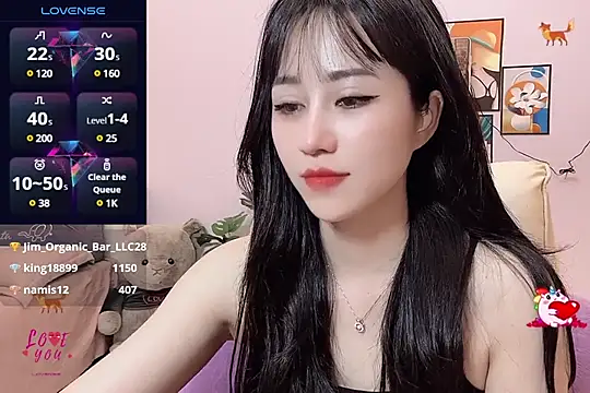  LLisa  online show from 14, 3, 2025