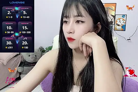  LLisa  online show from 12, 3, 2025