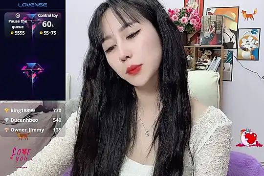  LLisa  online show from 25, 2, 2025