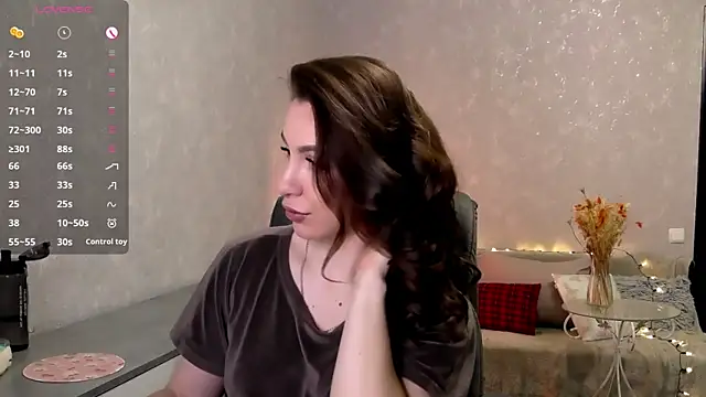 Naughty  Megan online show from 29, 4, 2026