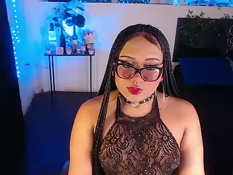 Snapshot of LiaScarlett chatting on 23, 11, 2025 LiaScarlett online show from 23, 11, 2025