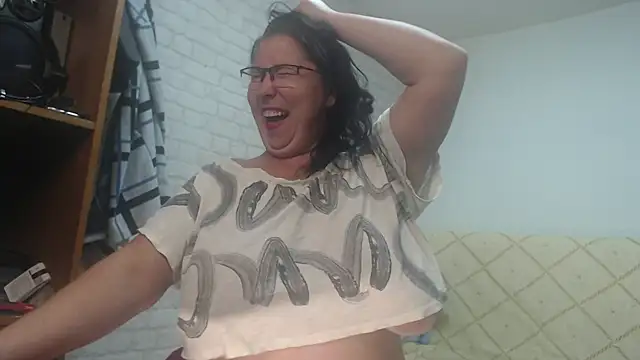 EmmaSquirt online show from 17, 10, 2025