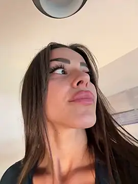 Snapshot of Alisa-Marie chatting on 13, 3, 2025 Alisa-Marie online show from 13, 3, 2025