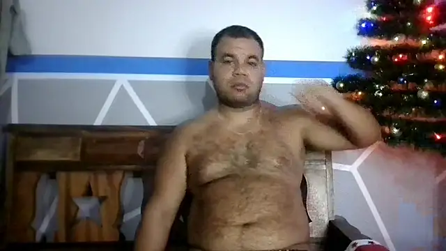 Snapshot of Evert_hairyboy chatting on 21, 12, 2025 Evert hairyboy online show from 21, 12, 2025