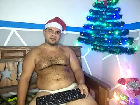 Snapshot of Evert_hairyboy chatting on 19, 12, 2025 Evert hairyboy online show from 19, 12, 2025