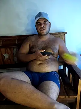 Snapshot of Evert_hairyboy chatting on 1, 10, 2025 Evert hairyboy online show from 1, 10, 2025