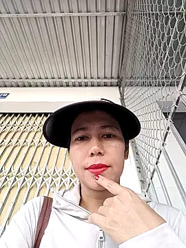 2HotAsain4u online show from 16, 4, 2026