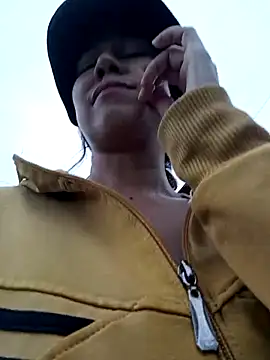 2HotAsain4u online show from 19, 9, 2025