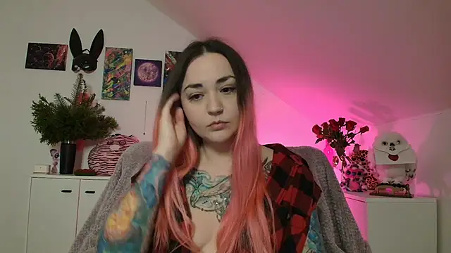 PinkHurricaneOfficial online show from 26, 3, 2026