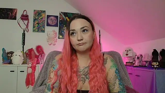 PinkHurricaneOfficial online show from 4, 10, 2025