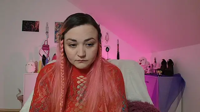 PinkHurricaneOfficial online show from 14, 9, 2025