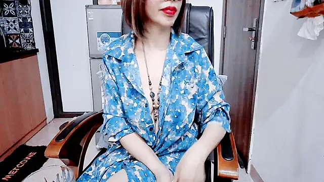 Snapshot of Miu-Le chatting on 16, 1, 2026 Miu-Le online show from 16, 1, 2026