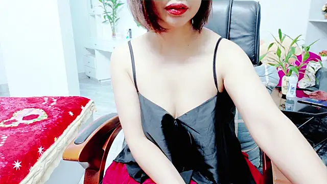 Snapshot of Miu-Le chatting on 15, 6, 2026 Miu-Le online show from 15, 6, 2026