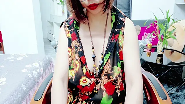 Snapshot of Miu-Le chatting on 27, 6, 2026 Miu-Le online show from 27, 6, 2026