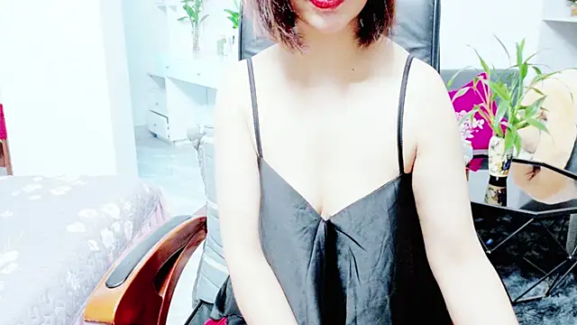Snapshot of Miu-Le chatting on 27, 6, 2026 Miu-Le online show from 27, 6, 2026