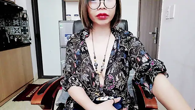 Miu-Le online show from 18, 11, 2025