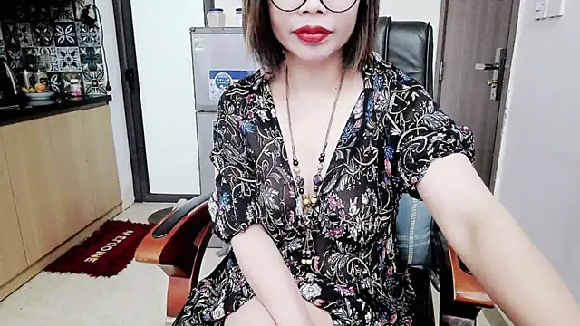 Miu-Le online show from 13, 11, 2025