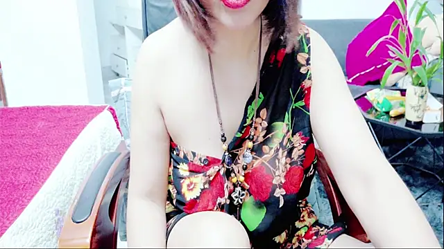 Snapshot of Miu-Le chatting on 7, 7, 2026 Miu-Le online show from 7, 7, 2026
