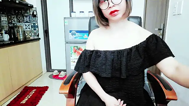 Miu-Le online show from 30, 11, 2025