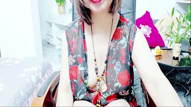 Snapshot of Miu-Le chatting on 4, 7, 2026 Miu-Le online show from 4, 7, 2026