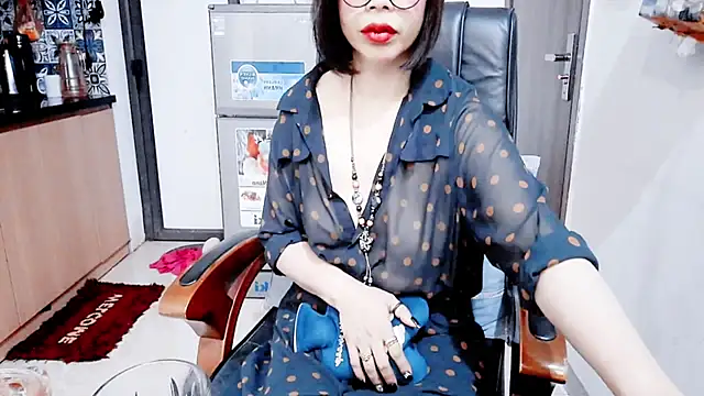 Snapshot of Miu-Le chatting on 8, 2, 2026 Miu-Le online show from 8, 2, 2026