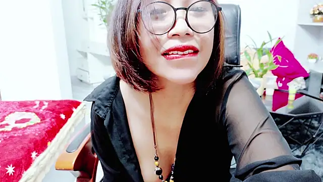 Snapshot of Miu-Le chatting on 16, 6, 2026 Miu-Le online show from 16, 6, 2026