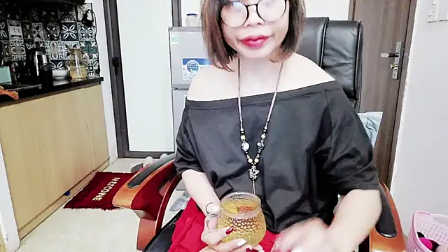 Miu-Le online show from 24, 10, 2025