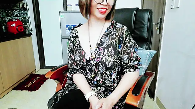 Miu-Le online show from 18, 11, 2025