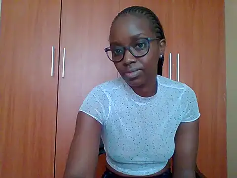 sexy darleen23 online show from 3, 6, 2026