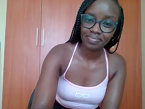 sexy darleen23 online show from 17, 5, 2026
