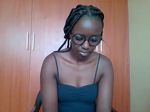 sexy darleen23 online show from 18, 2, 2026