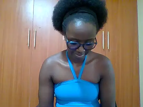 Snapshot of sexy_darleen23 chatting on 7, 7, 2026 sexy darleen23 online show from 7, 7, 2026