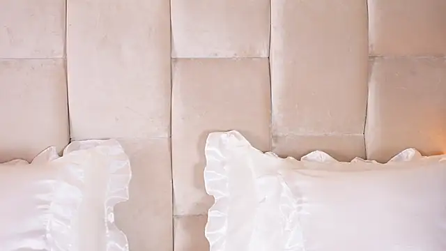 KiraKayleigh1 online show from 13, 2, 2026