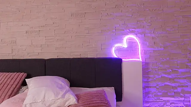 ClaraHazel online show from 28, 3, 2026