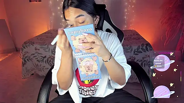 Riana Kean online show from 12, 1, 2026