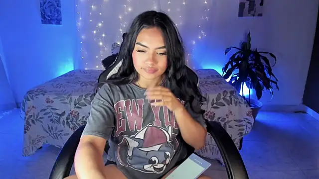 Riana Kean online show from 13, 11, 2025