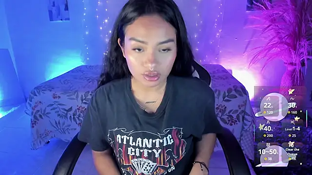 Riana Kean online show from 5, 12, 2025