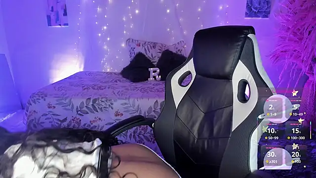 Riana Kean online show from 22, 12, 2025