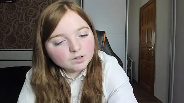 Snapshot of BettySprouse chatting on 29, 12, 2024 BettySprouse online show from 29, 12, 2024