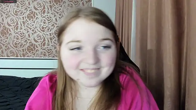 Snapshot of BettySprouse chatting on 4, 12, 2024 BettySprouse online show from 4, 12, 2024