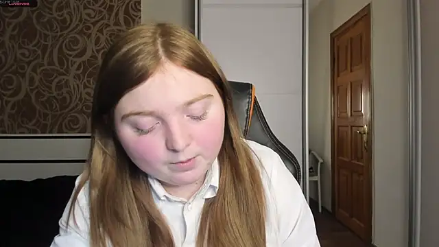 Snapshot of BettySprouse chatting on 22, 1, 2025 BettySprouse online show from 22, 1, 2025