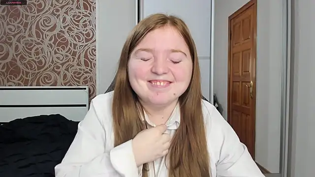 Snapshot of BettySprouse chatting on 7, 1, 2025 BettySprouse online show from 7, 1, 2025