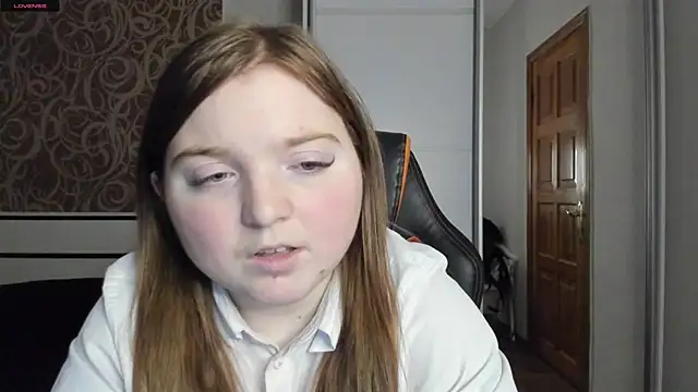 Snapshot of BettySprouse chatting on 28, 12, 2024 BettySprouse online show from 28, 12, 2024