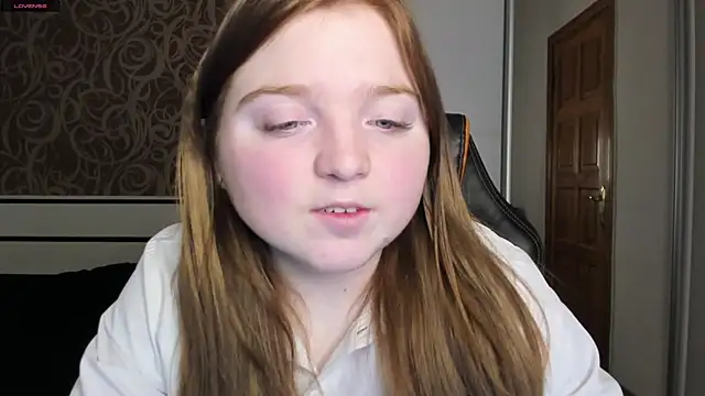 Snapshot of BettySprouse chatting on 13, 1, 2025 BettySprouse online show from 13, 1, 2025