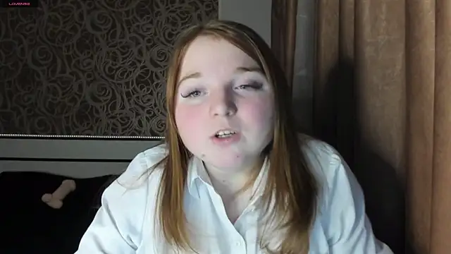 Snapshot of BettySprouse chatting on 5, 12, 2024 BettySprouse online show from 5, 12, 2024