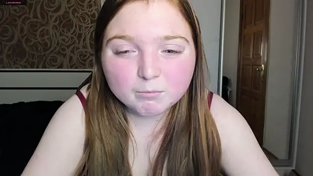 Snapshot of BettySprouse chatting on 12, 1, 2025 BettySprouse online show from 12, 1, 2025