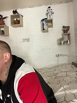 MrMrsRight online show from 26, 11, 2025