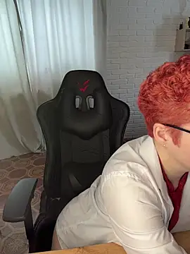 Snapshot of MrMrsRight chatting on 3, 3, 2026 MrMrsRight online show from 3, 3, 2026